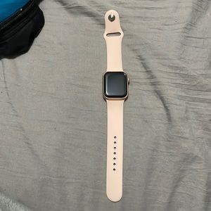 Series 6 40mm rose gold